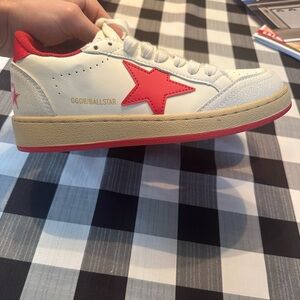 Women’s Golden Goose Ballstar Size 8